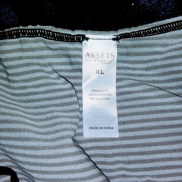 Assets compression tank-top Spanx, spaghetti-strap - Picture 2 of 7